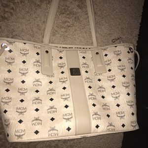 MCM  Liz Reversible Medium Tote
